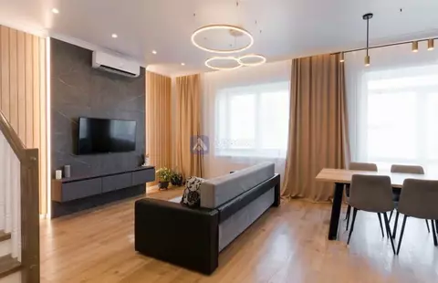 Таунхаус в Тюменская область, Тюмень ул. Бориса Быстрых (130 м)