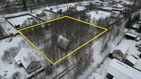 Участок в Московская область, Можайский муниципальный округ, Уваровка ...