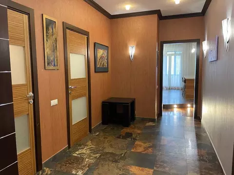 4-к кв. Москва ул. Коштоянца, 20К1 (160.0 м)