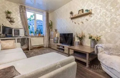 2-к кв. Санкт-Петербург просп. Средний Васильевского острова, 85 (68.7 ...