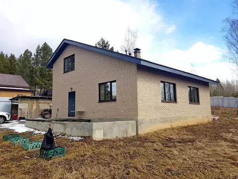 Дом в Иркутская область, Иркутский муниципальный округ, Маркова рп, ...