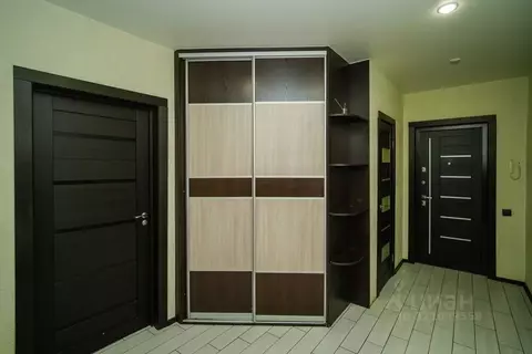 4-к кв. Омская область, Омск Омская ул., 136к1 (103.5 м)