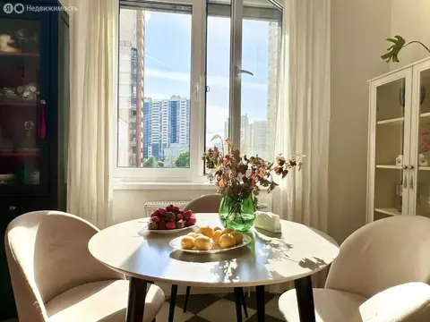 3-комнатная квартира: Санкт-Петербург, Мебельная улица, 35к2 (87 м)
