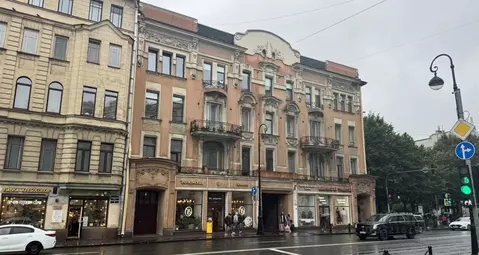 2-к кв. Санкт-Петербург Каменноостровский просп., 8 (51.0 м)