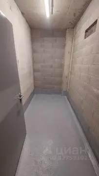 Гараж в Санкт-Петербург Петровский просп., 11к3 (5 м)