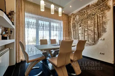 Коттедж в Красноярский край, пос. Абан ул. Солнечная (220 м)