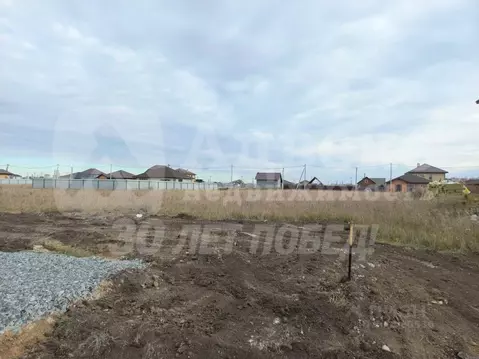 Участок в Тюменская область, Тюменский район, д. Падерина ул. ...