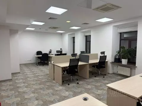Офис в Москва ул. Большая Якиманка, 17/2С1 (468 м)
