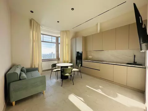 3-к кв. Москва ул. Ротмистрова, 2к3 (62.0 м)