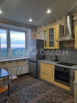 Продается 2-комнатная квартира