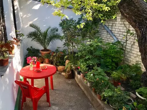 Дом в Крым, Феодосия пер. Калинина, 10 (33 м)