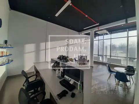 Торговая площадь в Башкортостан, Уфа Комсомольская ул., 35 (197 м)