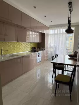 3-к кв. Северная Осетия, Владикавказ ул. Шамиля Джикаева, 7 (100.0 м)