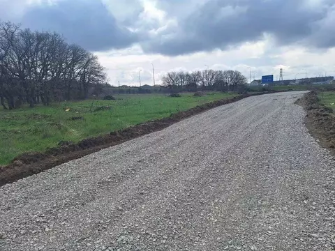 Участок в Крым, Симферопольский район, с. Мирное 3691 (7.6 сот.)