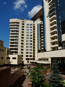 4-к кв. Москва ул. Архитектора Власова, 6 (206.2 м)