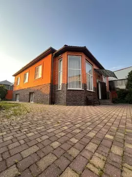 Дом в Ставропольский край, Пятигорск городской округ, пос. Свободы ул. ...