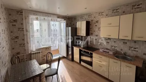 2-к кв. Тюменская область, Тюмень ул. Жуковского, 88/1 (61.7 м)