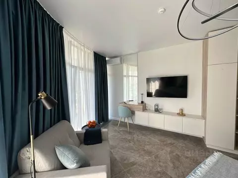 2-к кв. Крым, Алушта ул. Западная, 4к2 (61.6 м)