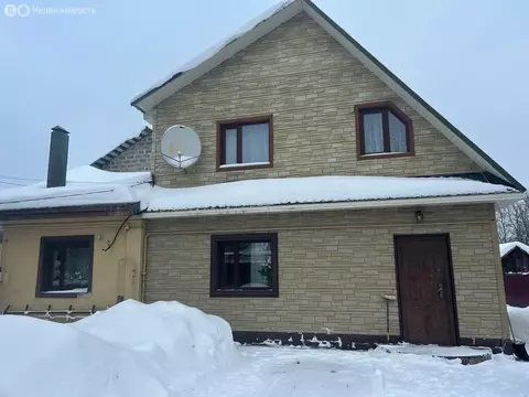 Дом в Чехов, Проезжая улица (100 м)