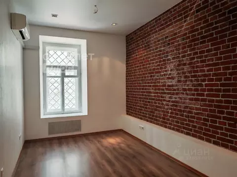 Помещение свободного назначения в Москва Тверская ул., 12С7 (15 м)