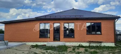 Дом в Тюменская область, Тюменский муниципальный округ, с. Ембаево  ...