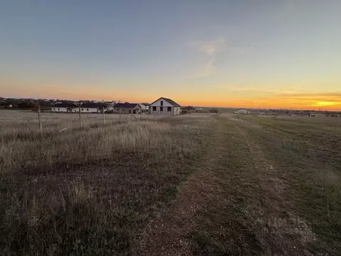 Участок в Крым, Симферопольский район, Родниковское с/пос, с. Новый ...