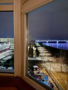 2-к кв. Омская область, Омск наб. Иртышская, 9/1 (119.0 м)