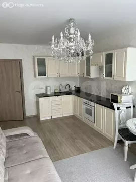 3-комнатная квартира: Воронеж, улица Адмирала Чурсина, 12 (75 м)