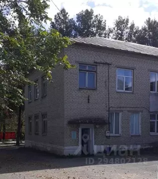 Помещение свободного назначения в Свердловская область, Шаля пгт ул. ...