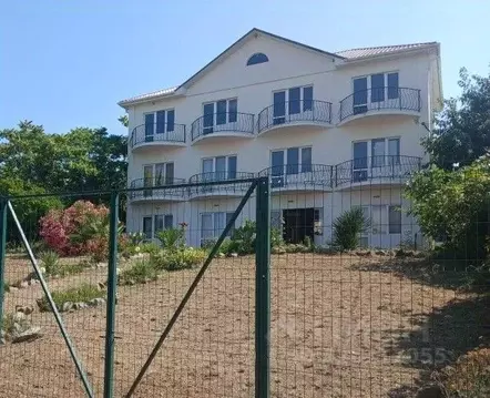 Дом в Крым, Алушта муниципальный округ, с. Солнечногорское ул. ...