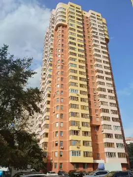 Продается 3-комнатная квартира