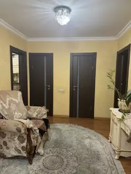 Продается 2-комнатная квартира