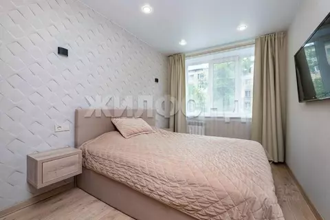 3-к кв. Новосибирская область, Новосибирск ул. Энгельса, 10А (57.7 м)