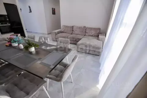 Дом в Тюменская область, Тюменский муниципальный округ, д. Ушакова ул. ...