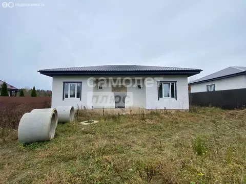 Дом в Калужская область, Боровский муниципальный округ, деревня ...