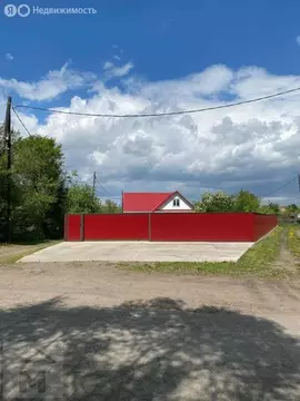 Дом в Республика Хакасия, рабочий посёлок Усть-Абакан, Сливовая улица, ...