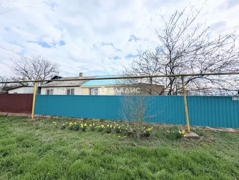 Дом в посёлок Большевик, улица Мичурина (65 м)