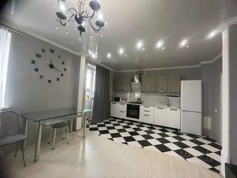 3-к кв. Саратовская область, Энгельс Трудовая ул., 12/2 (67.0 м)