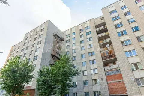 Комната Тюменская область, Тюмень ул. Республики, 210 (13.0 м)