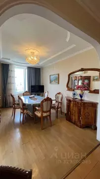 5-к кв. Крым, Симферополь бул. Ивана Франко, 4 (175.2 м)