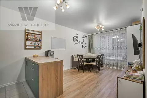 Продается 3-комнатная квартира