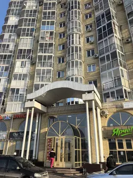 Помещение свободного назначения в Омская область, Омск ул. Мишина, 2 ...