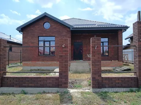 Дом в Ростовская область, Аксай ул. Петровская (110 м)