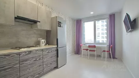 2-к кв. Санкт-Петербург ул. Крыленко, 1к1 (65.0 м)