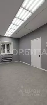 Помещение свободного назначения в Тюменская область, Тюмень ул. ...