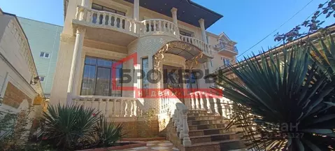 Дом в Севастополь ул. Коммунистическая, 27 (300 м)