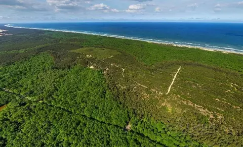 Участок в Калининградская область, Славский муниципальный округ, пос. ...