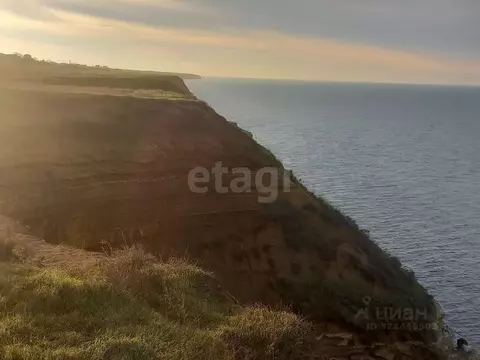 Участок в Крым, Ленинский район, Семисотское с/пос, с. Каменское ул. ...