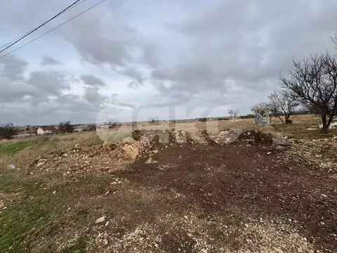 Участок в Крым, Симферопольский район, Урожайновское с/пос, Земляничка ...