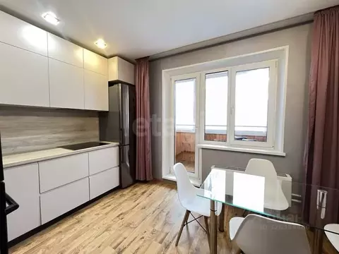 2-к кв. Челябинская область, Челябинск просп. Краснопольский, 3В (64.7 ...